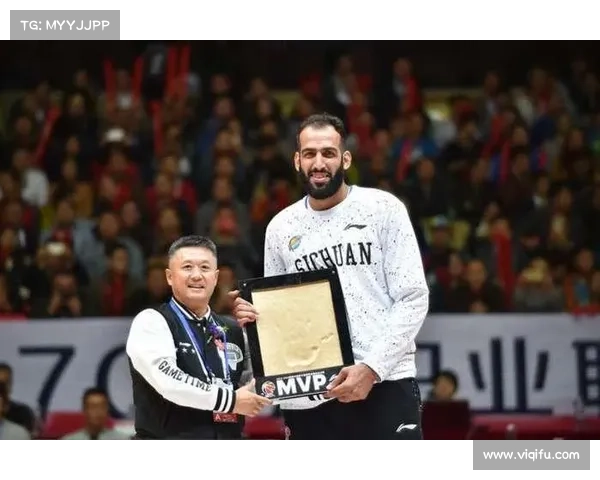 哈达迪为何坚决不退役背后的深层原因与未来规划分析